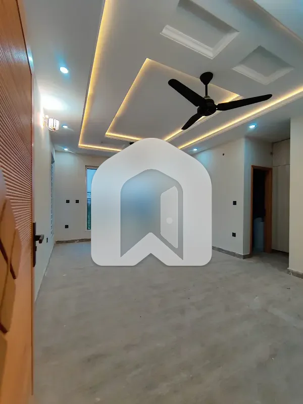 12 Upper Portion Available.  For Rent In Multi Gardens MPCHS B-17 Block A Islamabad, photo 6