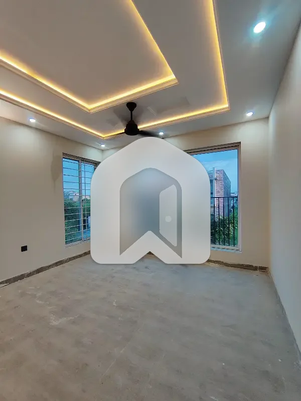 12 Upper Portion Available.  For Rent In Multi Gardens MPCHS B-17 Block A Islamabad, photo 9