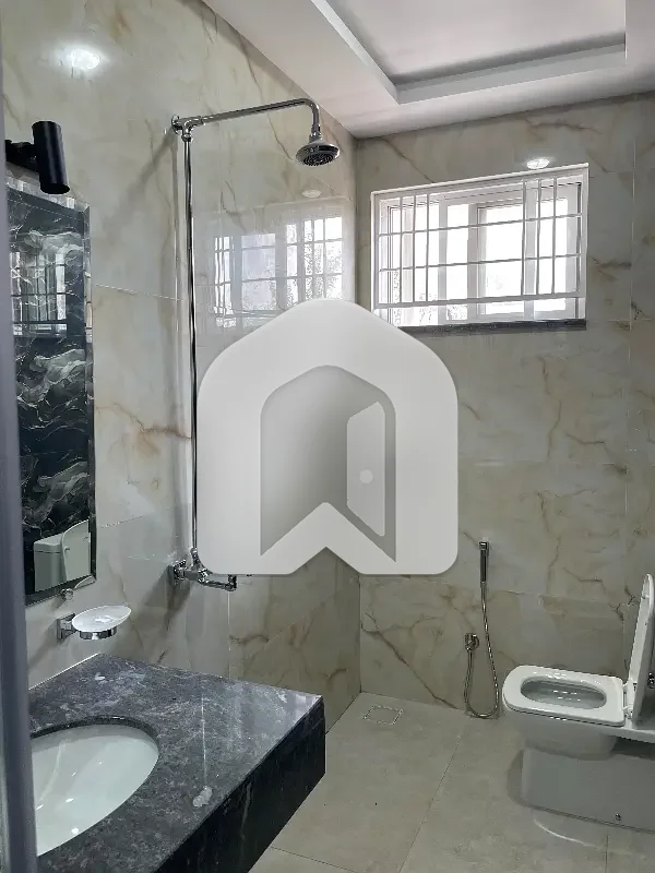 D12 Islamabad 10 Marla Brand New Ground Portion For Rent, photo 3