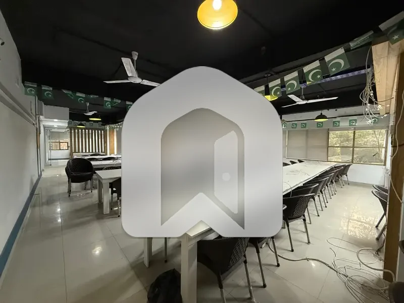 G-10 Ready to Move 5,000 Sqft Fully Furnished Office Space Parking ,Tiles, AC, Ceiling Etc For Rent, photo 17