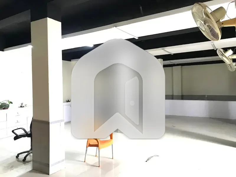 Commercial Space Available For Rent Total 9500-SQUARE FEET Location:Expressway, photo 3