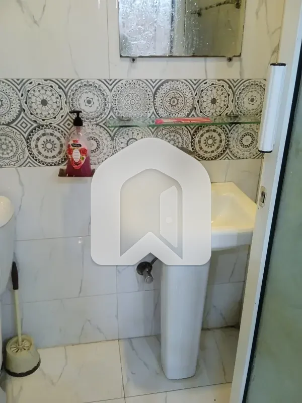 G-8 Markaz 2nd Floor Office Available For Rent Attach Bath, photo 3