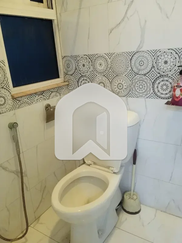 G-8 Markaz 2nd Floor Office Available For Rent Attach Bath, photo 2