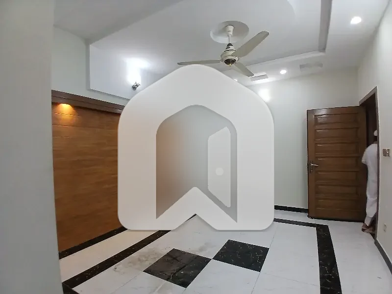G-13 35x70 Full House Available For Rent