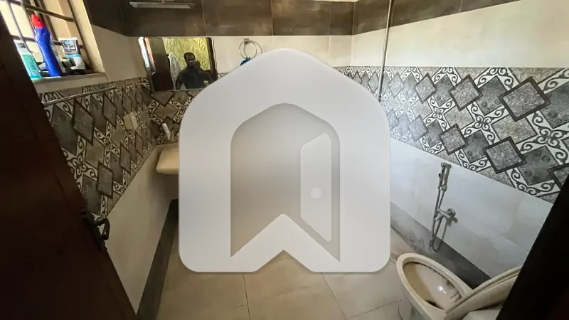 6 Marla House For Rent In Bahria Enclave Sector B 3 Beds, 2 Kitchens & Servant Quarter, photo 10