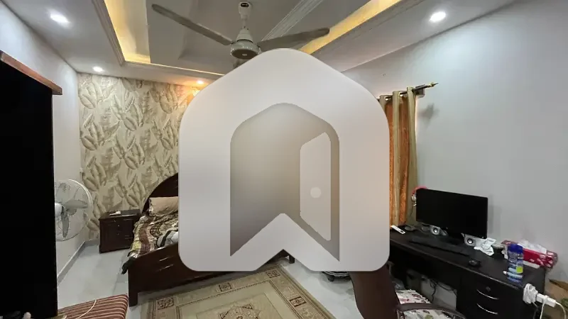 6 Marla House For Rent In Bahria Enclave Sector B 3 Beds, 2 Kitchens & Servant Quarter, photo 9
