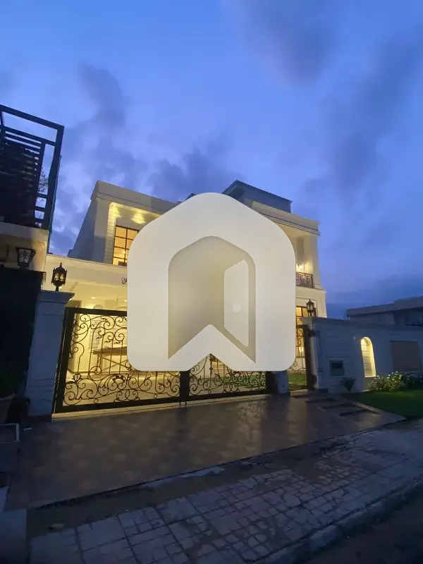 LUXURY DESIGNER HOUSE FOR SALE IN DHA PHASE 2, ISLAMABAD