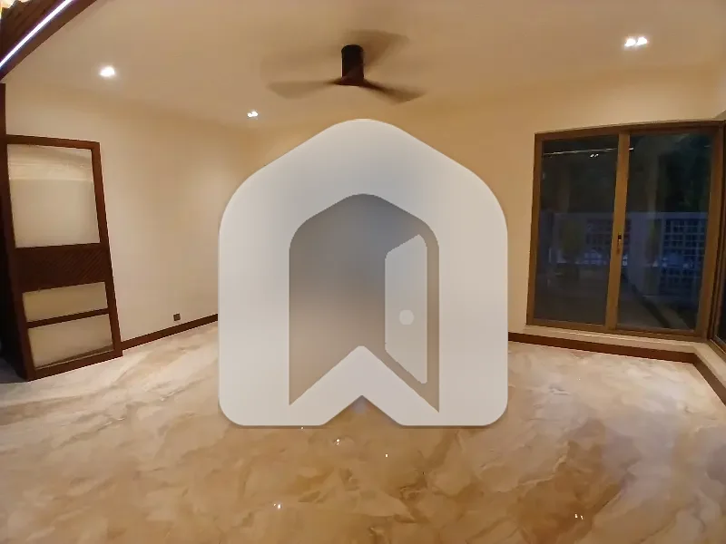 G8,Brand New Upper Portion For Rent