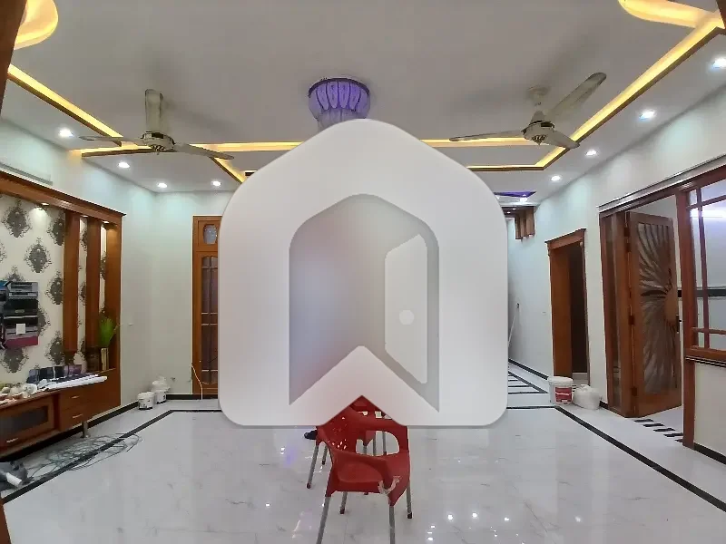 G13 40x80 upper Portion available for rent, photo 10