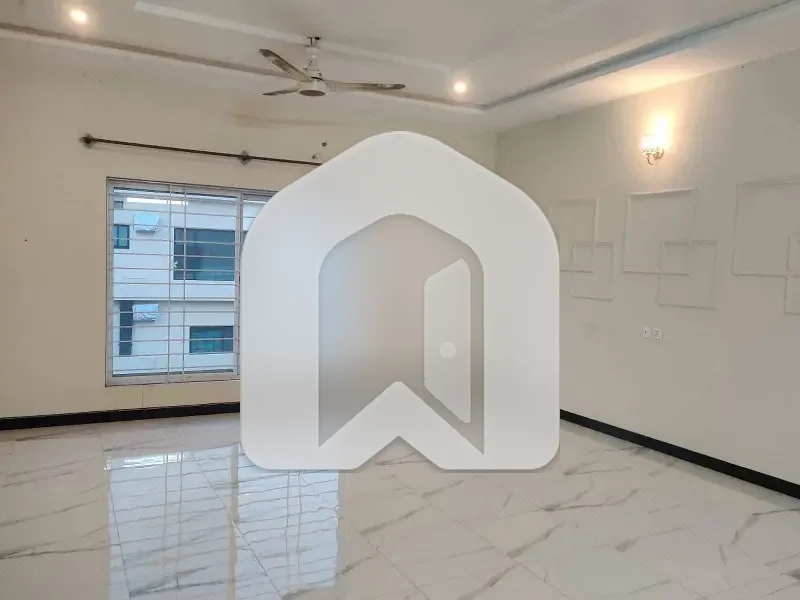 Kanal upper portion available for rent in bahria enclave Islamabad sector B1, photo 2