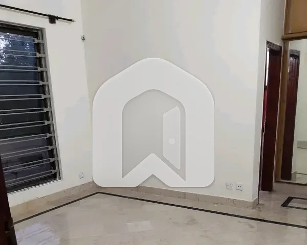Park Face 14 Marla Upper Portion 7kv Solar Instaled For Rent, photo 5