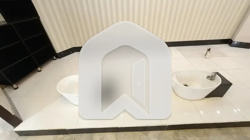 Beautifull Ladies Saloon Setup Availble For Rent, photo 7