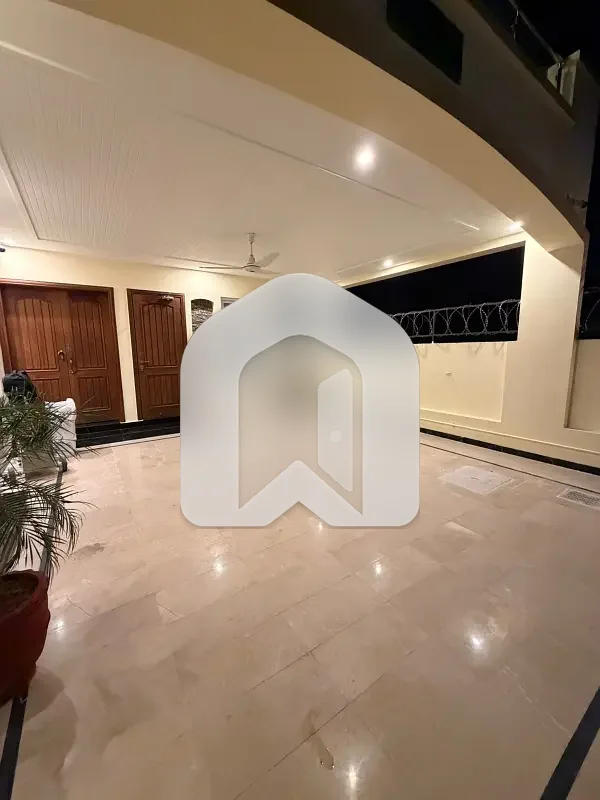 10 Marla Luxury Fully Furnished With 15kv Solar Installed House Avaliable For Rent In Bahria Enclave Sector C1., photo 6