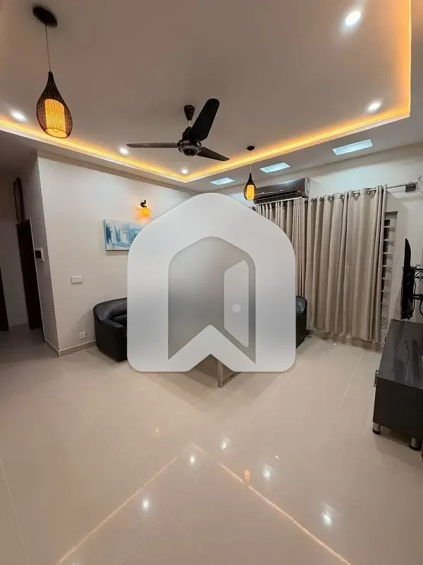 10 Marla Luxury Fully Furnished With 15kv Solar Installed House Avaliable For Rent In Bahria Enclave Sector C1., photo 7