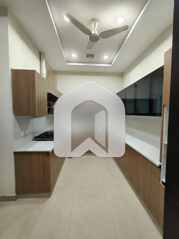 *DHA2* *DESIGNER HOUSE* Sector *B* IDEAL LOCATION, photo 8