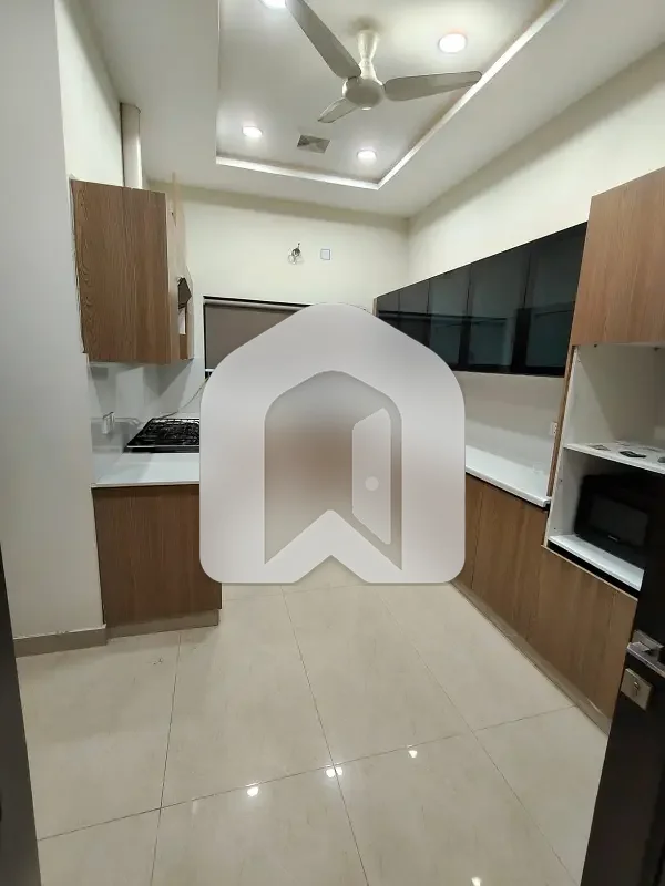 *DHA2* *DESIGNER HOUSE* Sector *B* IDEAL LOCATION, photo 10