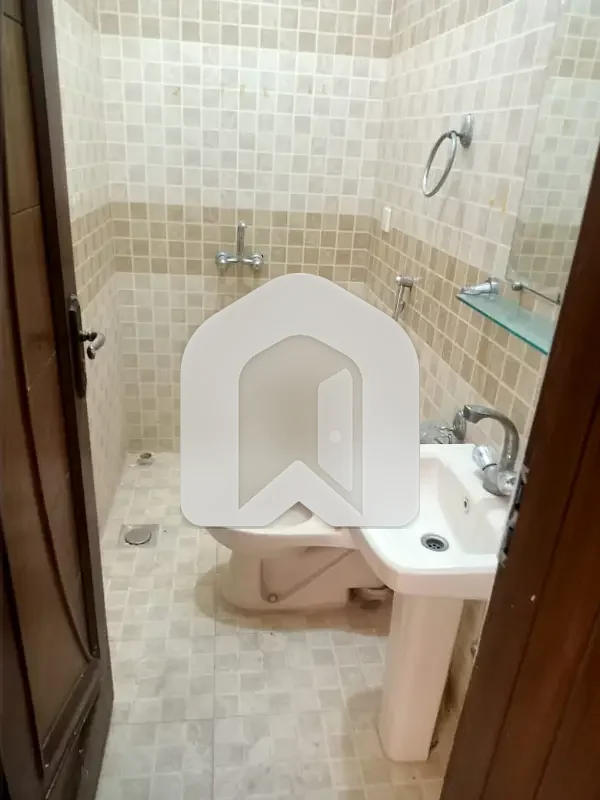 E-11 Double Story 1 Unit 1 Kanal House 5 Bedroom For Rent, photo 19