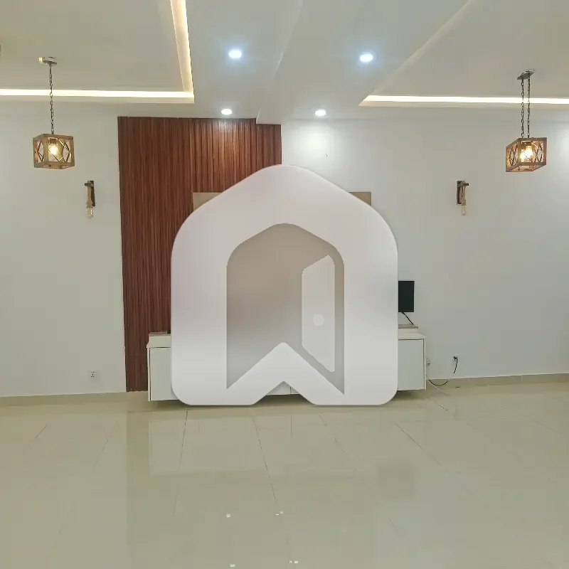 14 Marla Brand New Luxury Designer House Upper Portion Available For Rent Margala Facing Near To Double Rod.  Services Charges 1 Month Rent Payable Both Parties, photo 9