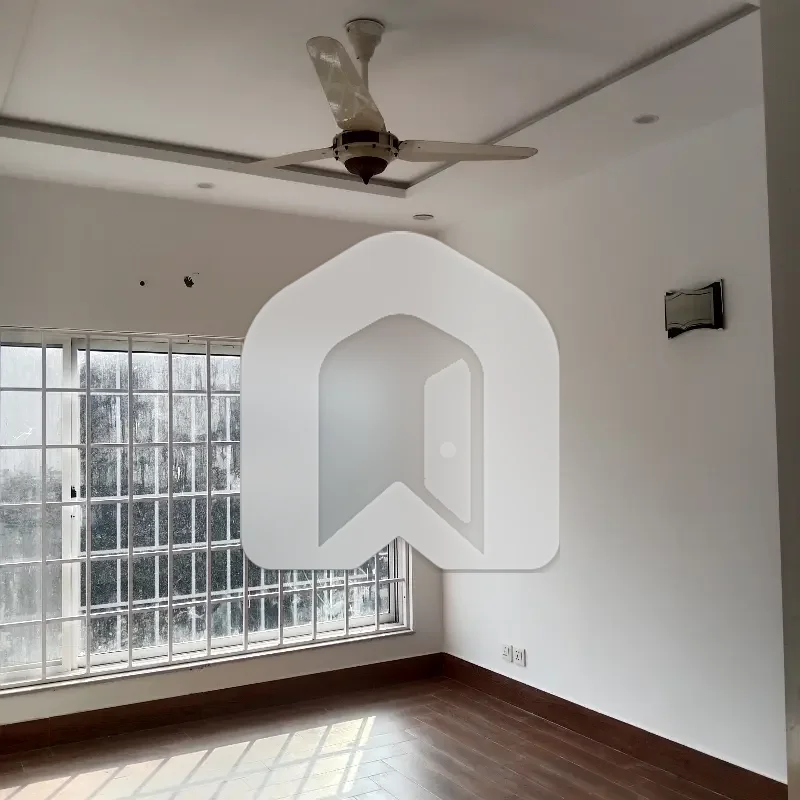 14 Marla Brand New Luxury Designer House Upper Portion Available For Rent Margala Facing Near To Double Rod.  Services Charges 1 Month Rent Payable Both Parties, photo 14