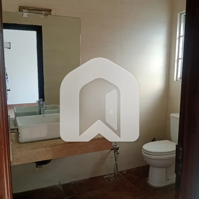 14 Marla Brand New Luxury Designer House Upper Portion Available For Rent Margala Facing Near To Double Rod.  Services Charges 1 Month Rent Payable Both Parties, photo 17