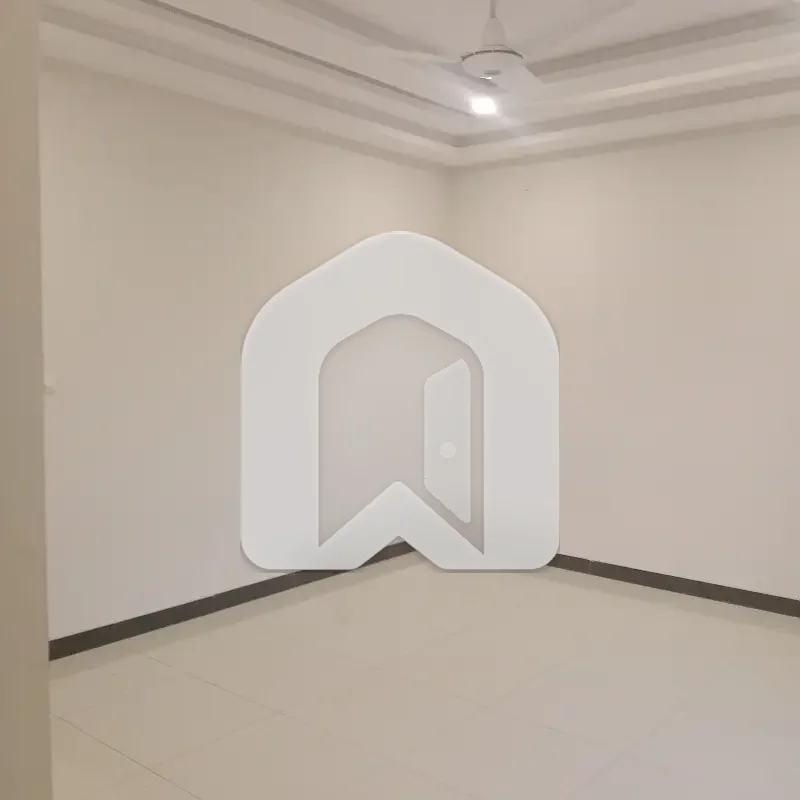 14 Marla Upper Portion Available For Rent Neat & Clean Beautiful House, photo 11