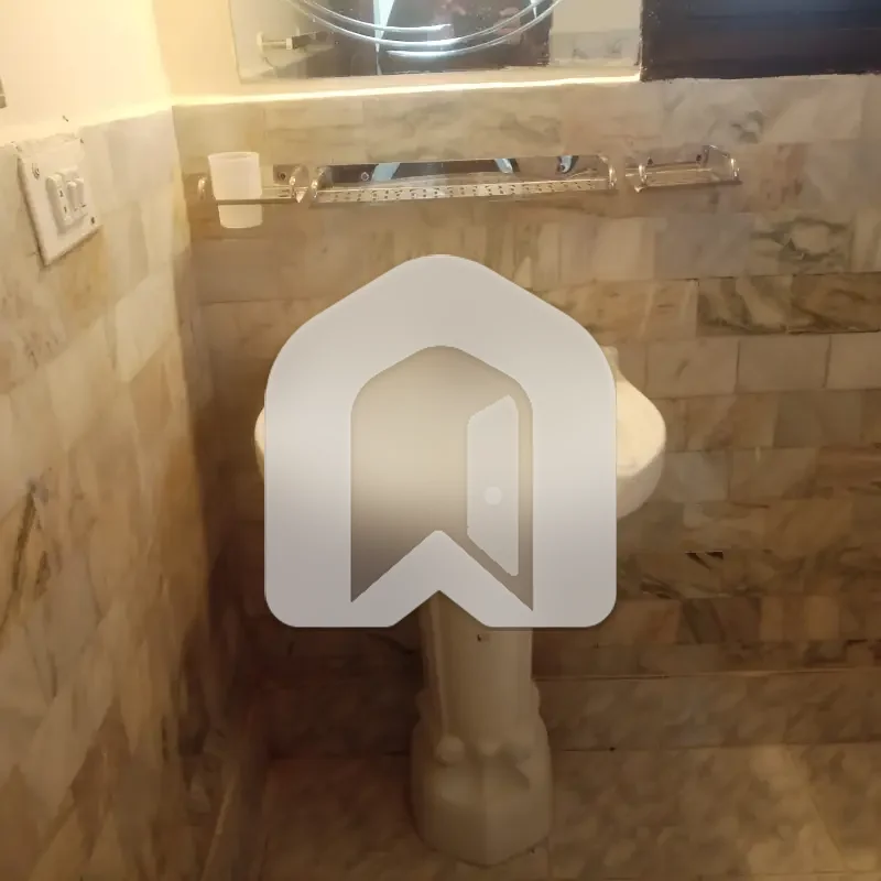 Spacious 3-Bedroom Upper Portion for Rent in F-8, Islamabad, photo 24