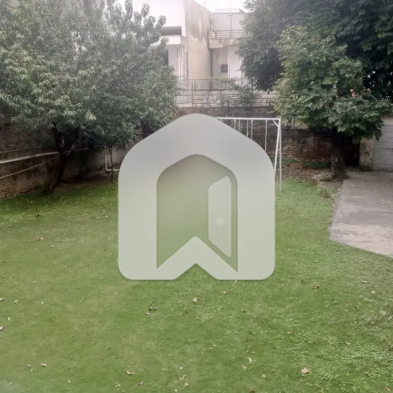 Spacious 3-Bedroom Upper Portion for Rent in F-8, Islamabad, photo 16