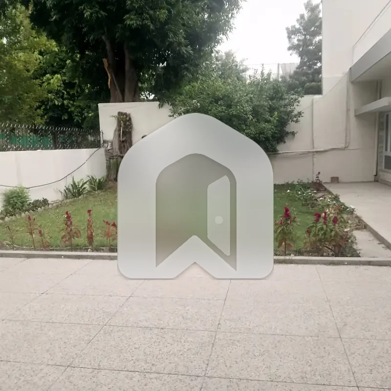 Spacious 3-Bedroom Upper Portion for Rent in F-8, Islamabad, photo 12