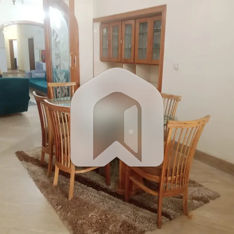 Luxury 4-Bedroom Upper Portion for Rent in F-8, Islamabad, photo 9