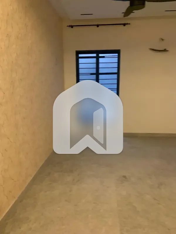 16 Marla Basement Portion For Rent Indus Block Mumtaz City., photo 6