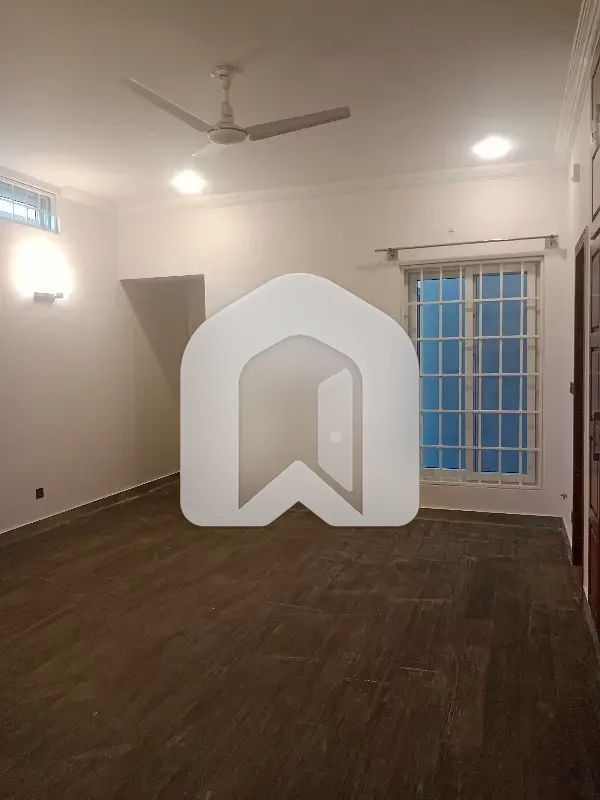 1 Kanal Brand New Luxury Designer House Lower Ground Basement Available For Rent In D12/4 Near To Margala Avenue Interchange D12 Islamabad, photo 13