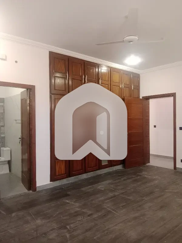 1 Kanal Brand New Luxury Designer House Lower Ground Basement Available For Rent In D12/4 Near To Margala Avenue Interchange D12 Islamabad, photo 9