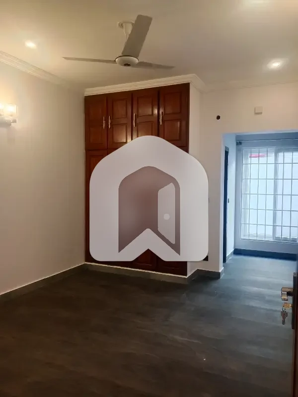1 Kanal Brand New Luxury Designer House Lower Ground Basement Available For Rent In D12/4 Near To Margala Avenue Interchange D12 Islamabad, photo 6