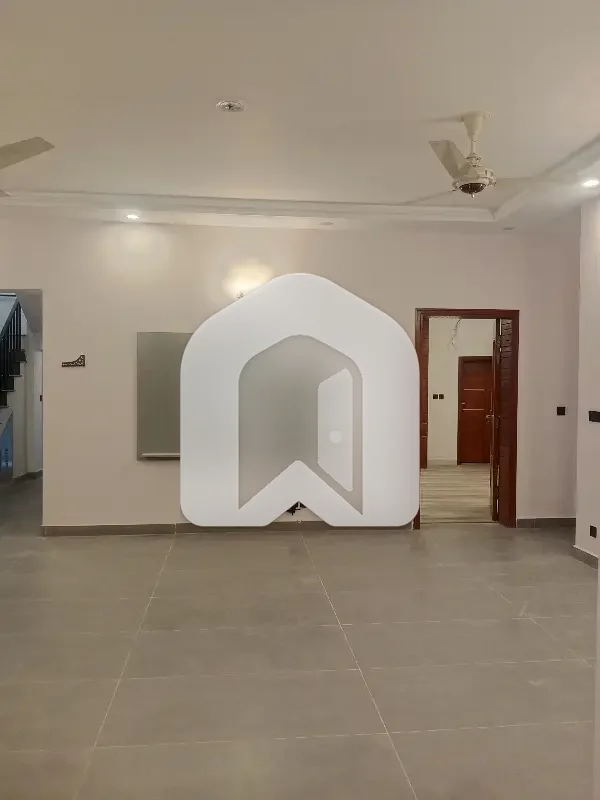 1 Kanal Brand New Luxury Designer House Lower Ground Basement Available For Rent In D12/4 Near To Margala Avenue Interchange D12 Islamabad, photo 10