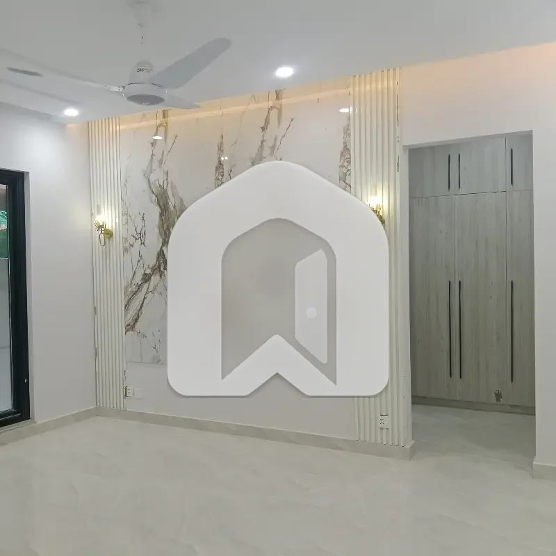 brand new luxury designer house lower portion basmat available for rent in D12 near to markaz, photo 13