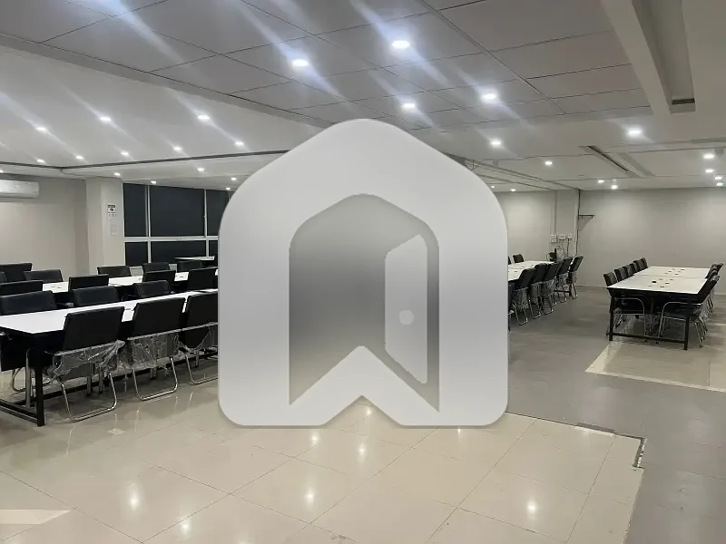 Your Dream Fully Furnished 3500 Square Feet Office Is Available In G-8 Markaz, photo 6