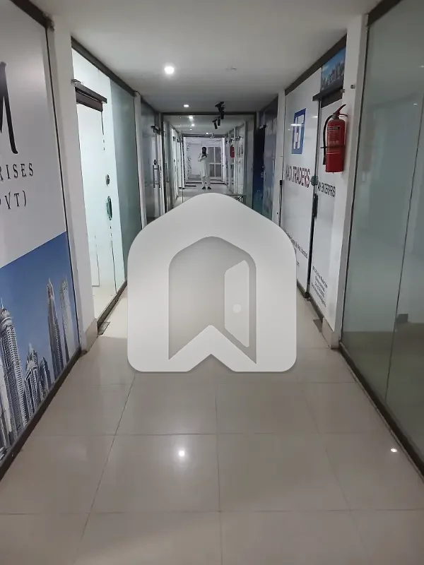 FULLY FURNISH OFFICE FOR RENT AVAILABLE, photo 11