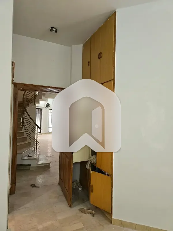 F-11/4 Islamabad | Beautiful House For Rent, photo 6