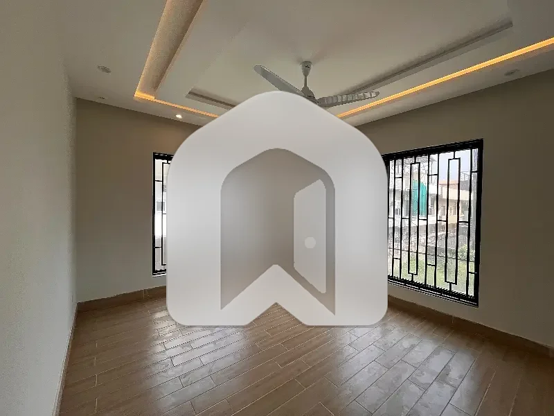 10 Marla (35x70) Like New Full House For Rent In G-13 Islamabad, photo 7