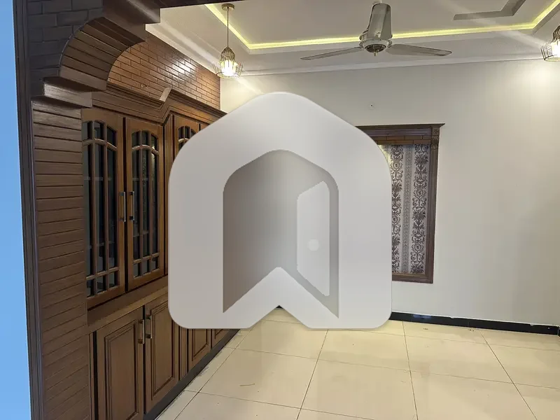 40x80 Double Unit House Available For Rent In G-13/4 Islamabad, photo 13