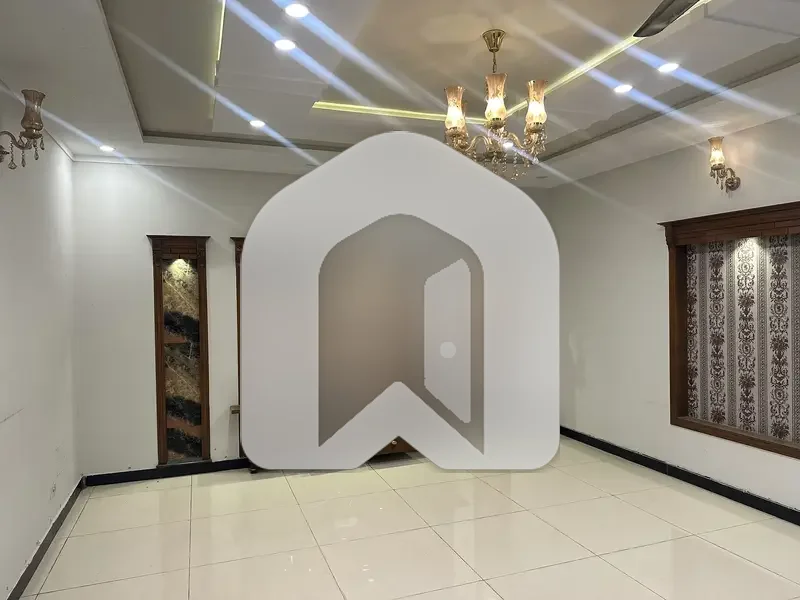40x80 Double Unit House Available For Rent In G-13/4 Islamabad, photo 11