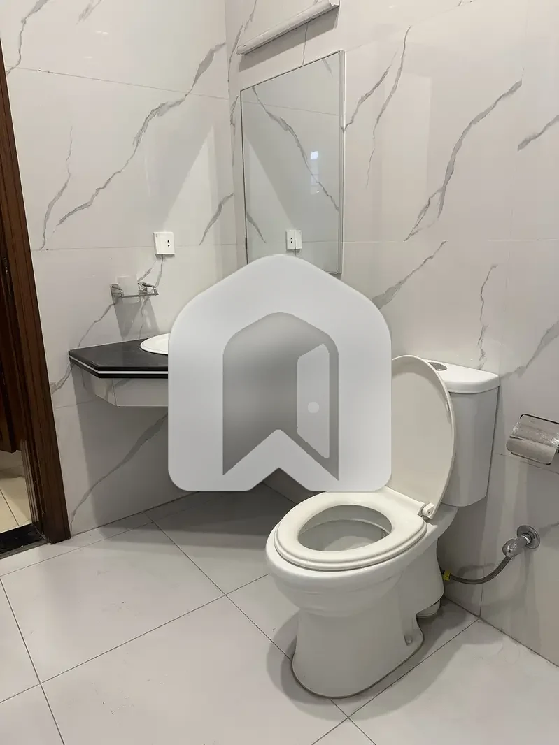 40x80 Double Unit House Available For Rent In G-13/4 Islamabad, photo 17