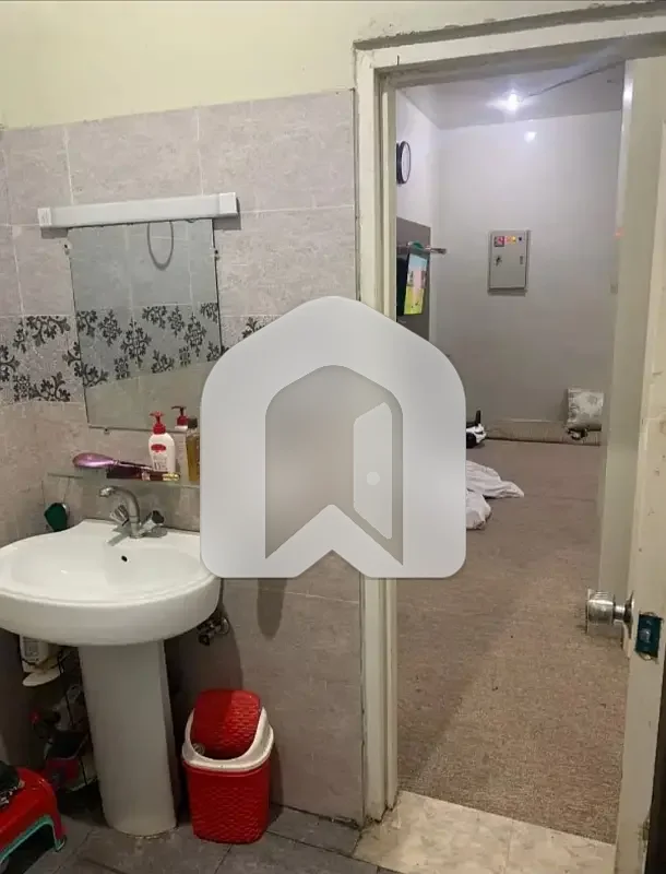 PHA 2 Bed Flat for Rent in G-10/2 with Drawing Dining & TV Lounge, photo 9