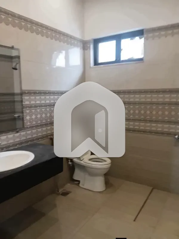 E-11 Out Class Location 1 Kanal Upper Portion For Rent, photo 6