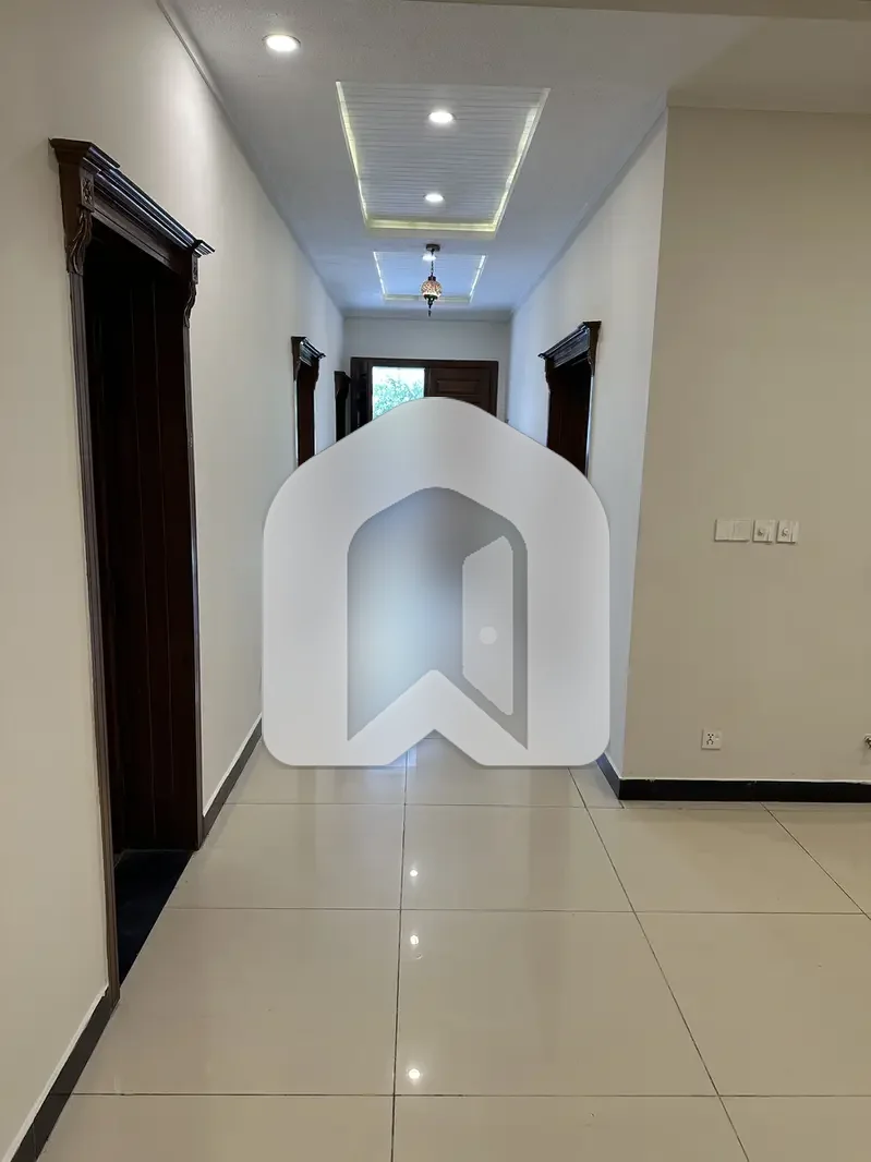 40x80 Ground Portion Available For Rent In G-13 Islamabad, photo 12