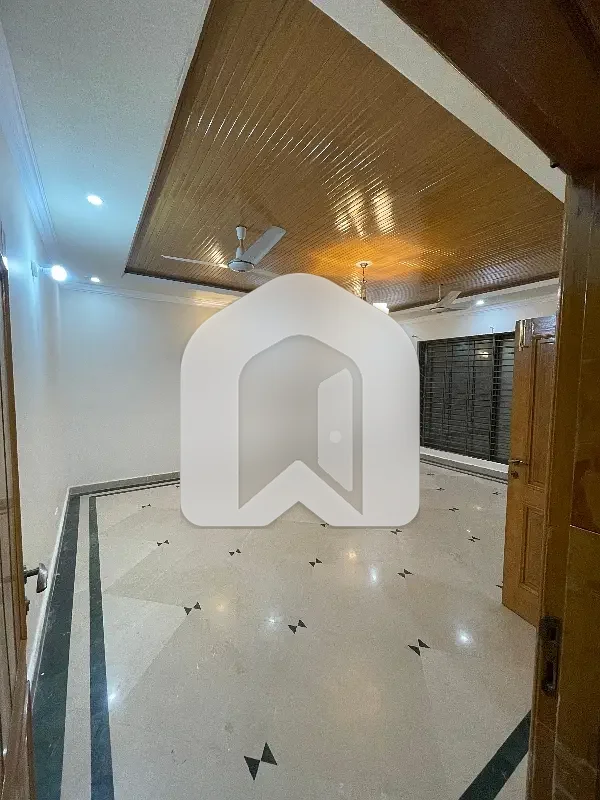 1 Kanal Lower Ground Portion For Rent In G-13 Islamabad