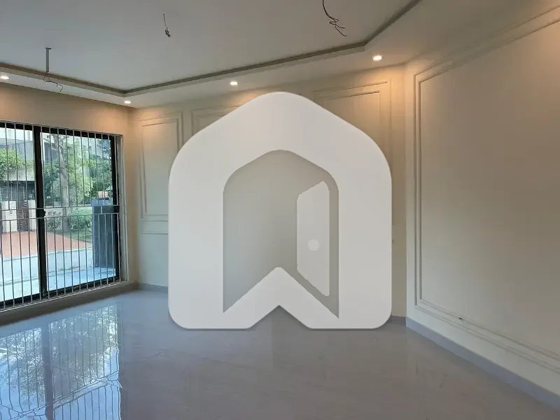 1 Kanal Brand New Ground Portion For Rent In G-14 Islamabad, photo 6