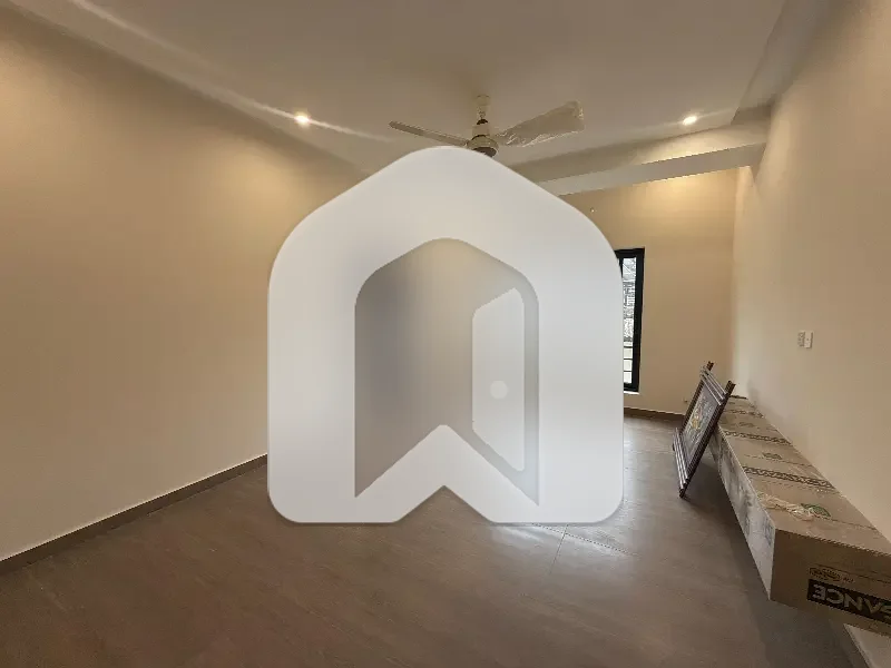 1 Kanal Brand New Ground Portion For Rent In G-14 Islamabad, photo 19