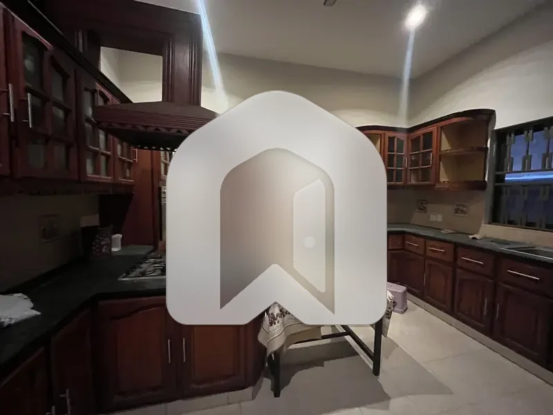 30 Marla house for rent, photo 10