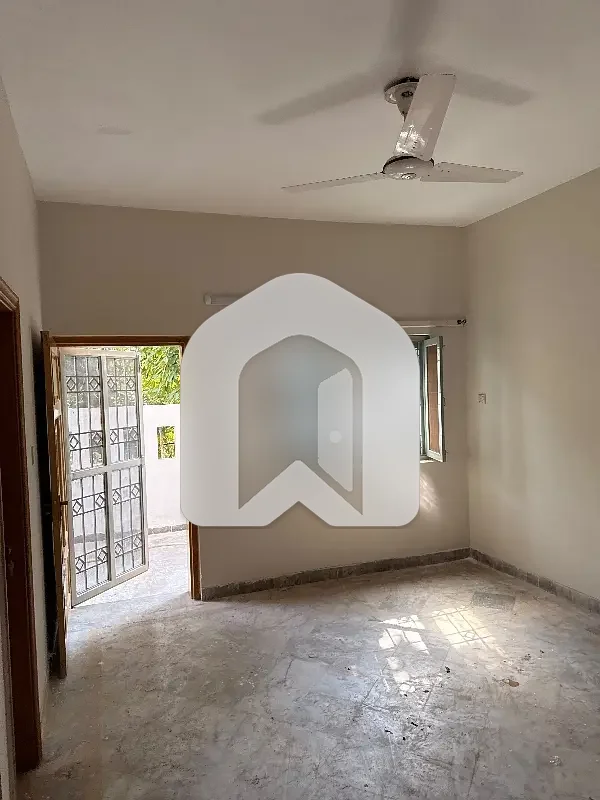 12 Marla corner ground portion wd 1 kanal extra land, photo 6